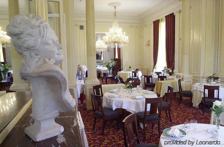 Chateau Des Reynats Chancelade المطعم الصورة